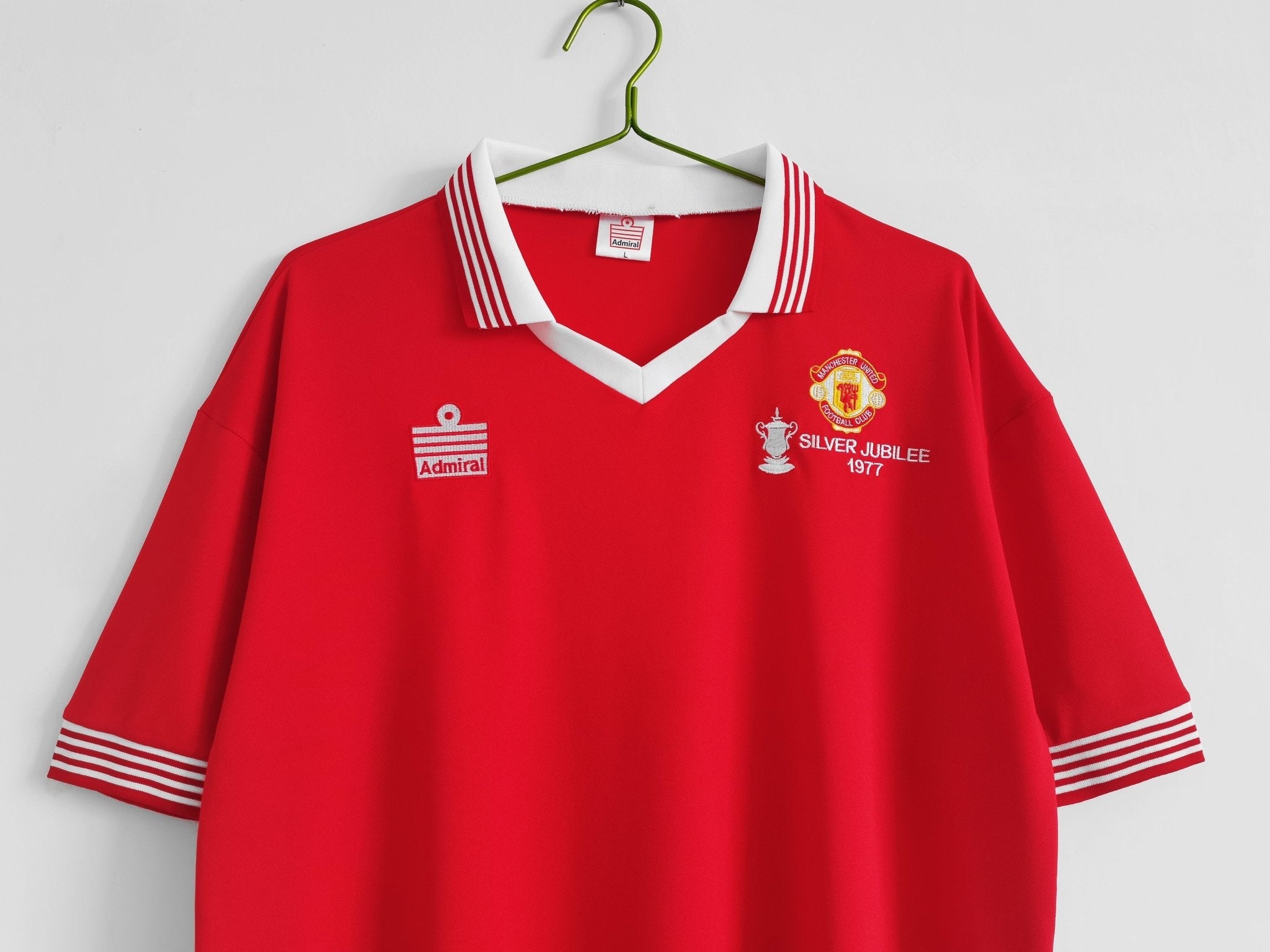 1977 Manchester United Home Retro Kit - MODU CLUB EU